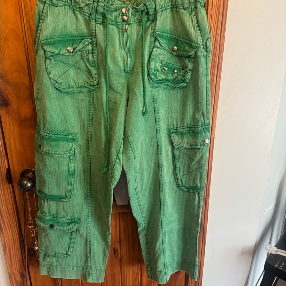 We The Free Green Cargo Jeans